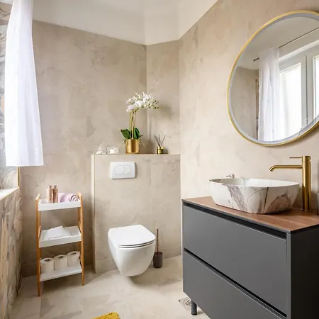 White House Luxury Сплит