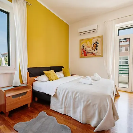 White House Luxury - Center, Near & Parking Apartamento Split