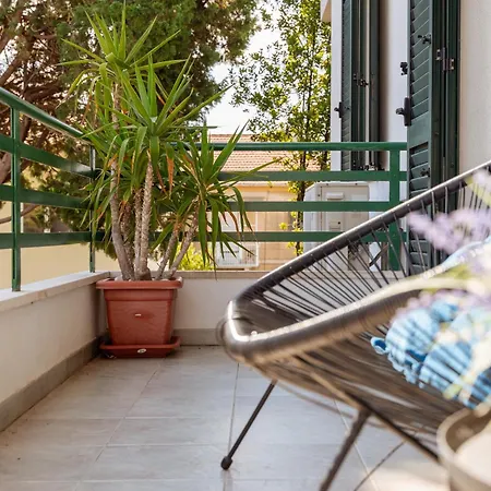 White House Luxury - Center, Near & Parking Apartamento *