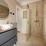 White House Luxury - Center, Near & Parking Lejlighed *