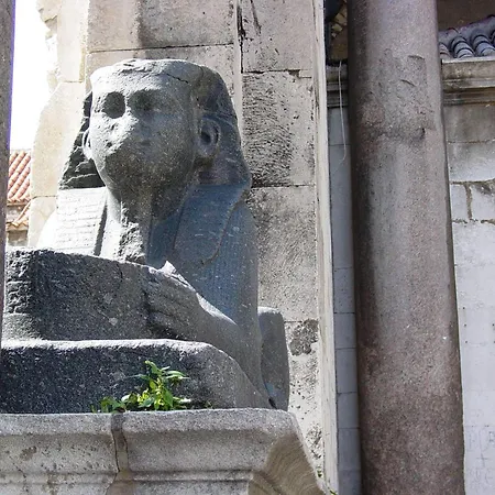 Apartment White House Luxury